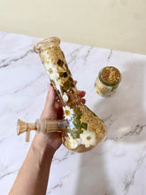 Load image into Gallery viewer, Gold Bong | White Floral
