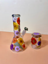 Load image into Gallery viewer, Flower Bong | Gray Accents