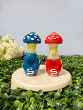 Load image into Gallery viewer, Mushroom Hand Pipe