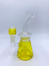 Load image into Gallery viewer, Yellow Freezable Bong