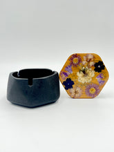 Load image into Gallery viewer, Floral Ceramic Ashtray