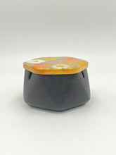 Load image into Gallery viewer, Floral Ceramic Ashtray