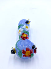 Load image into Gallery viewer, Lady Bugs & Bees Pipe