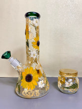 Load image into Gallery viewer, Flower Bong | Green Accents
