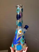 Load image into Gallery viewer, clear iridescent bong with blue flowers