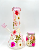 Load image into Gallery viewer, Pink Floral Beaker