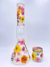 Load image into Gallery viewer, Flower Bong Bong covered in real flowers