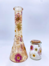 Load image into Gallery viewer, Flower bong covered in real flowers