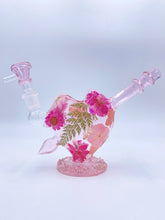 Load image into Gallery viewer, Cupids bow heart bong with real flowers