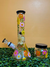 Load image into Gallery viewer, Flower Bong | Black Accents