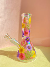 Load image into Gallery viewer, Flower bong covered in real flowers