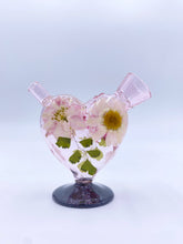 Load image into Gallery viewer, mini heart joint bubbler covered with real flowers