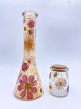 Load image into Gallery viewer, Flower bong covered in real flowers