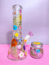 Load image into Gallery viewer, Flower Bong with Butterflies