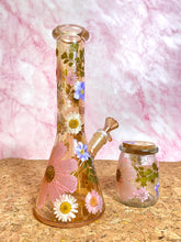 Load image into Gallery viewer, Iridescent Bong with Pink Flowers