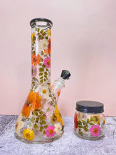Load image into Gallery viewer, Flower Bong | Gray Accents