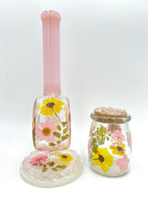 Load image into Gallery viewer, Round Floral Bong