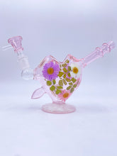 Load image into Gallery viewer, Cupids bow heart bong with real flowers