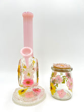 Load image into Gallery viewer, Round Floral Bong