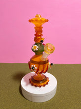 Load image into Gallery viewer, Bee Garden Bong
