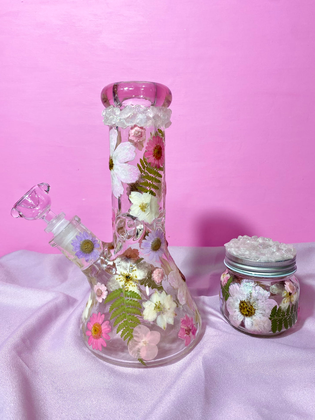 Floral Beaker- Glittery Quartz
