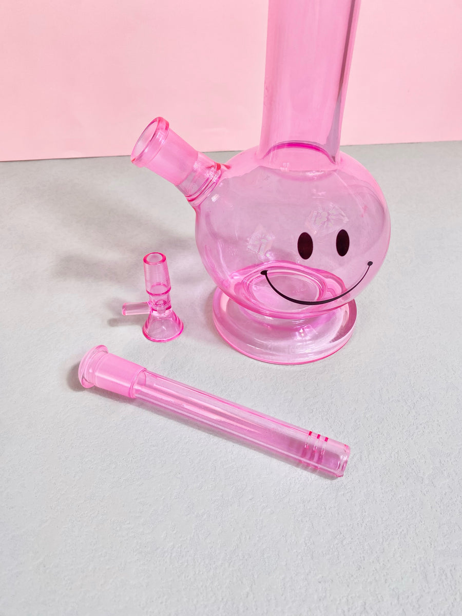 Smiley Face Bong – Krismaris