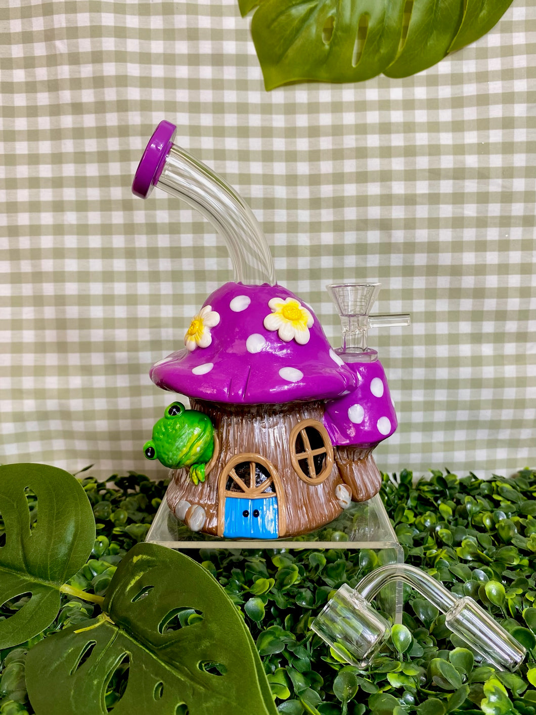 Mushroom Home Bong with Frog