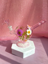 Load image into Gallery viewer, Cupids bow heart bong with real flowers
