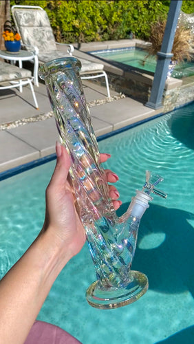 Iridescent swirl bong