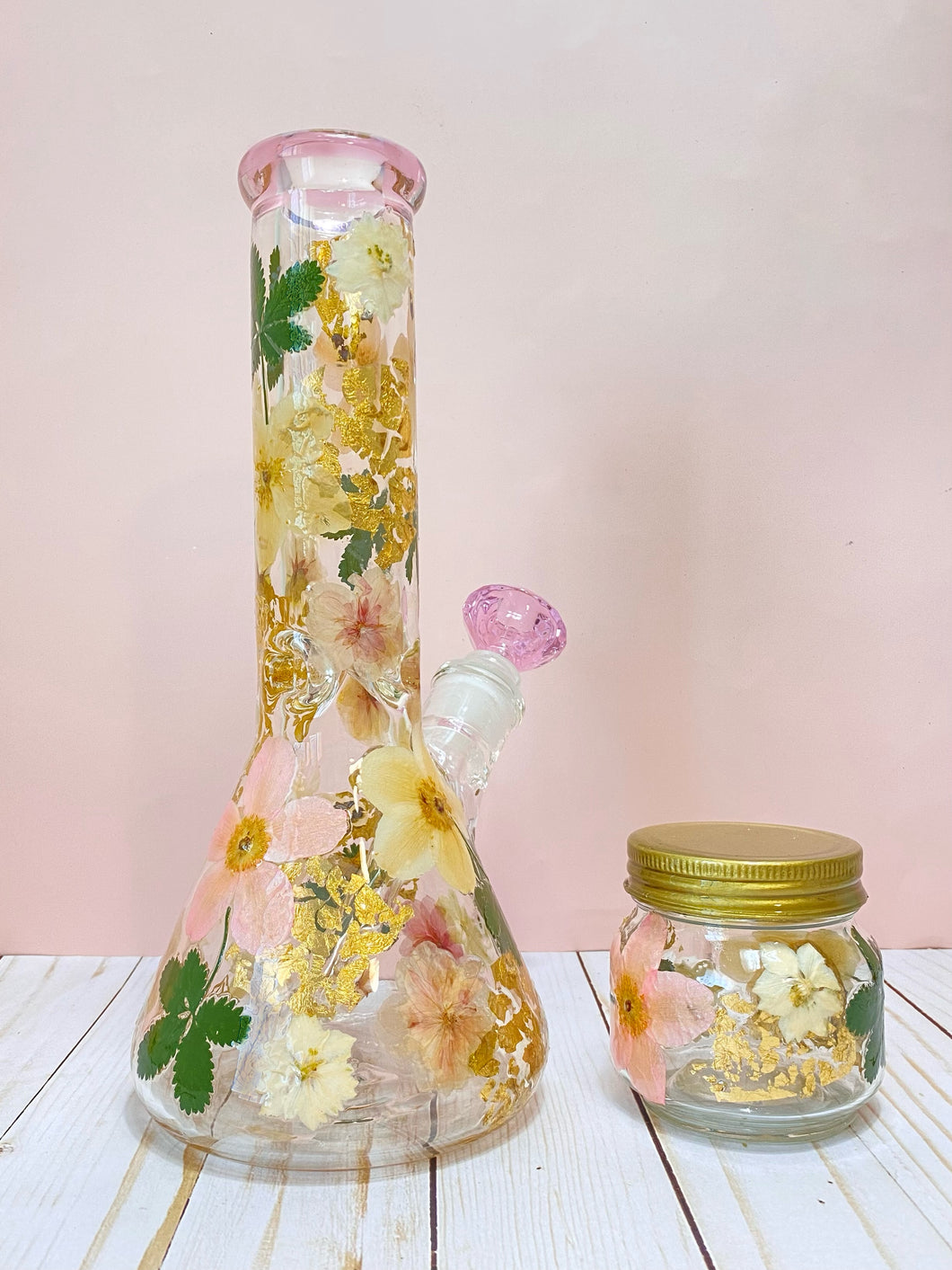 Flower Bong | Gold Accents