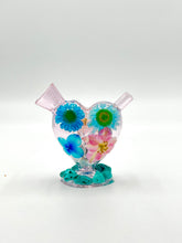 Load image into Gallery viewer, Mini Floral Heart Bubbler
