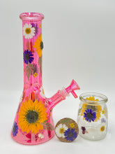 Load image into Gallery viewer, Hot Pink Floral Beaker
