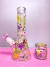 Load image into Gallery viewer, Flower Bong with Butterflies
