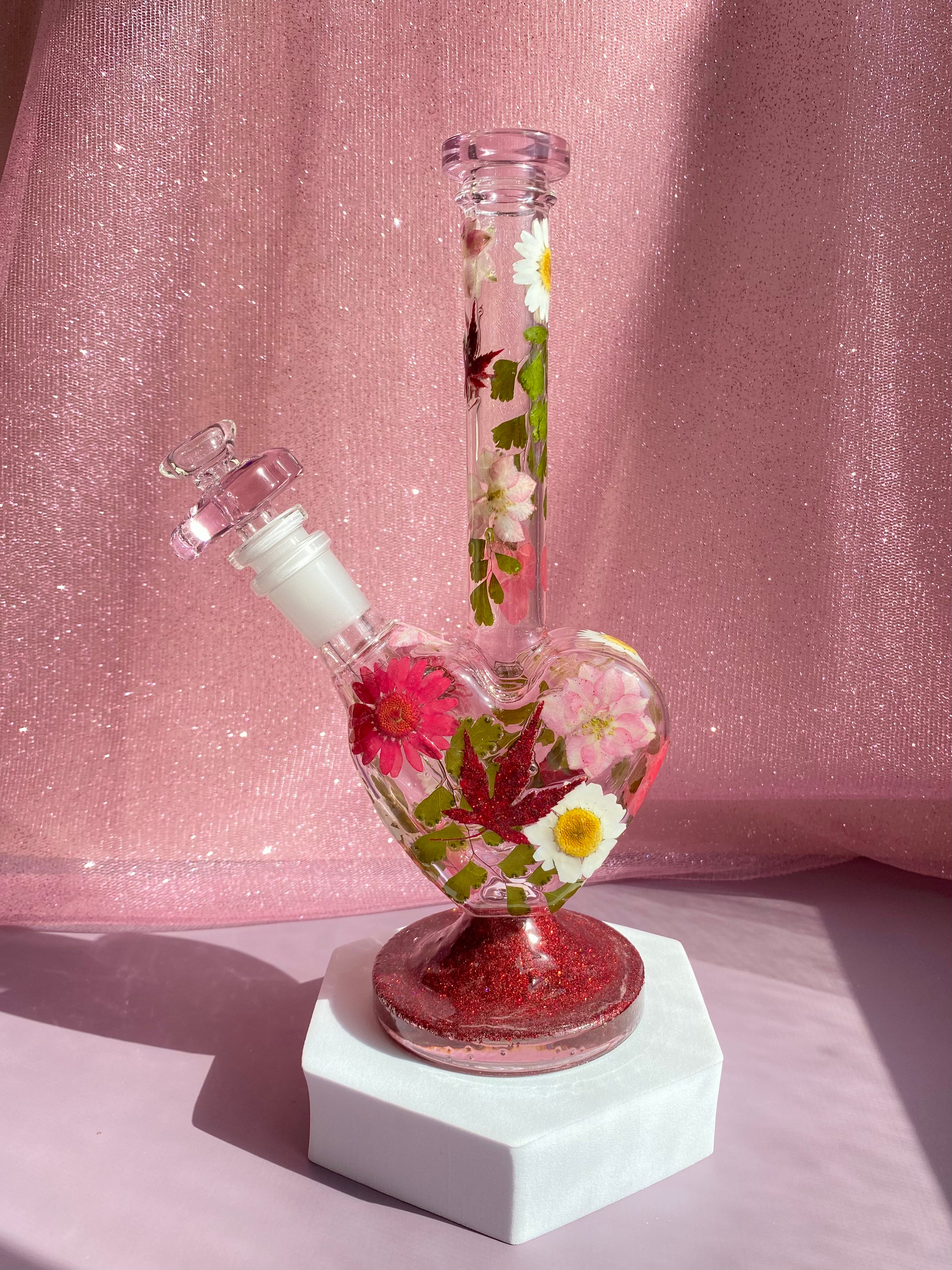 PINK HEART BONG with matching heart bowl – Canna Style